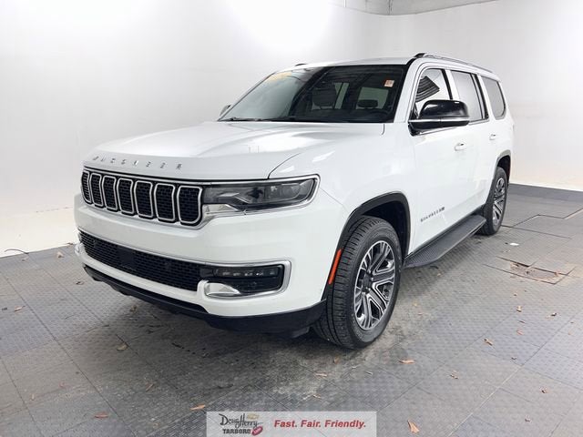 2024 Jeep Wagoneer Base