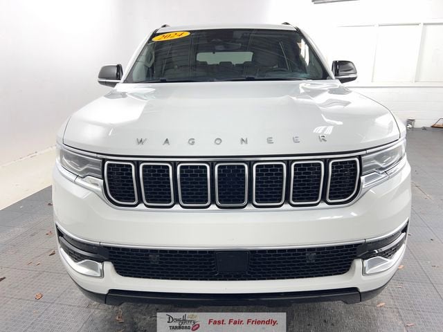 2024 Jeep Wagoneer Base