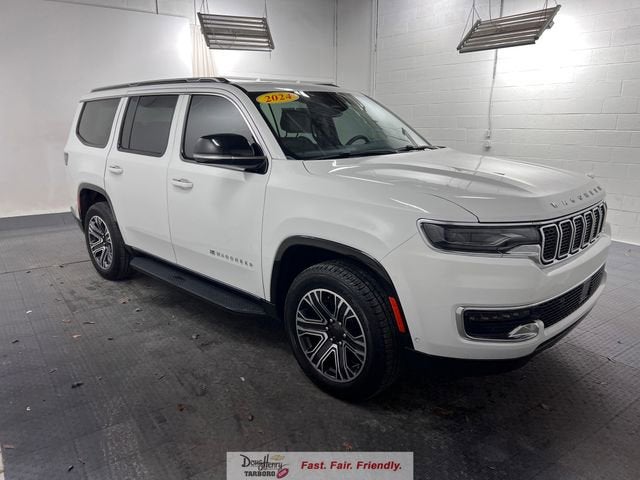 2024 Jeep Wagoneer Base