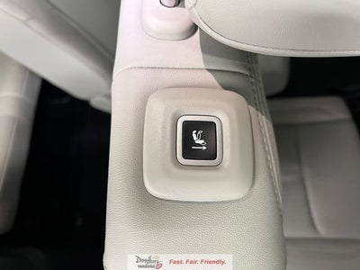 2024 Jeep Wagoneer Base