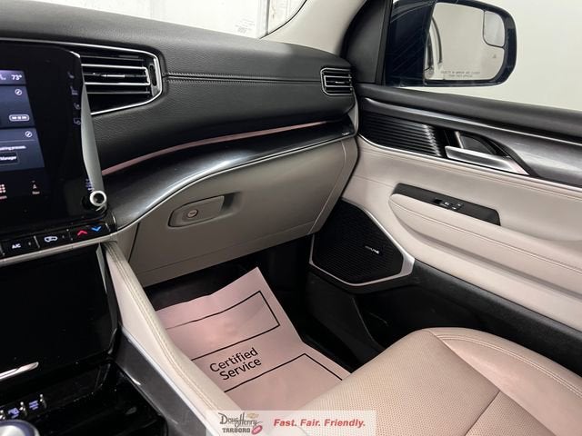 2024 Jeep Wagoneer Base