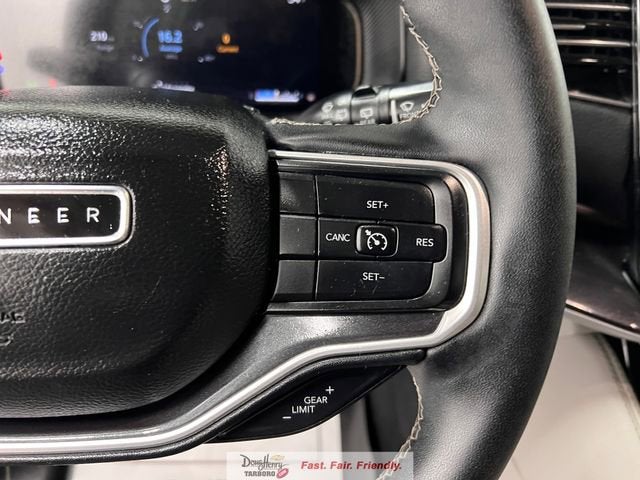 2024 Jeep Wagoneer Base