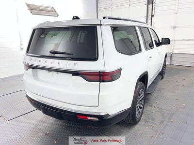 2024 Jeep Wagoneer Base