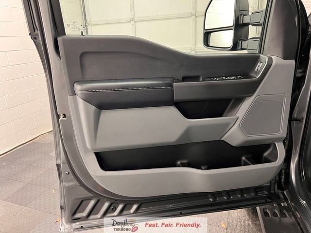 2025 Ford Super Duty F-350 SRW XL