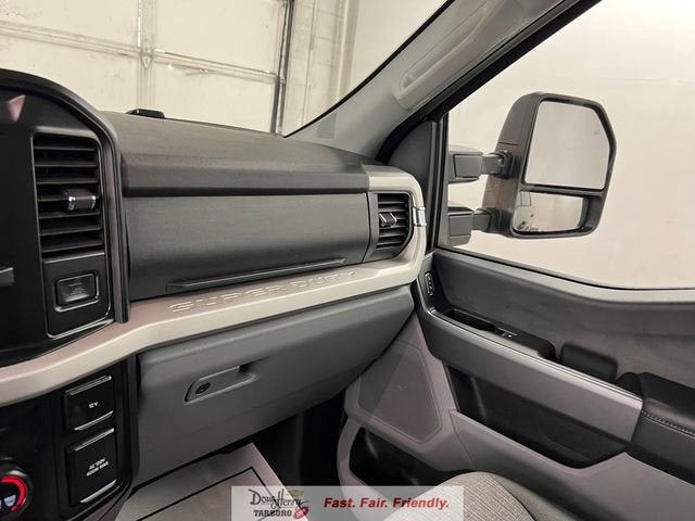 2025 Ford Super Duty F-350 SRW XL