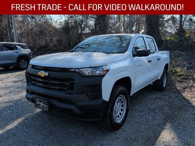 2024 Chevrolet Colorado WT
