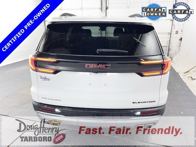 2025 GMC Acadia Elevation