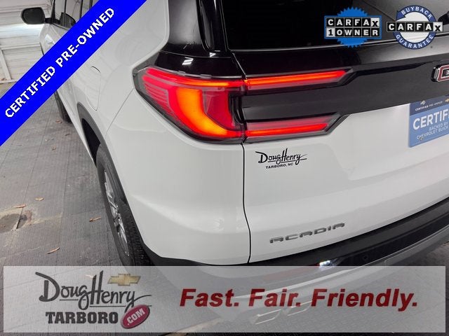 2025 GMC Acadia Elevation