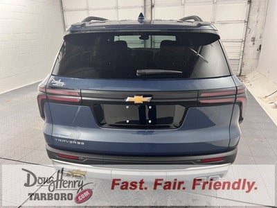 2026 Chevrolet Traverse LT