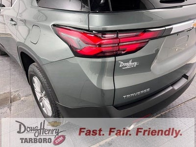 2022 Chevrolet Traverse LT Cloth