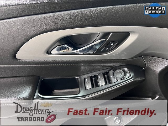 2022 Chevrolet Traverse LT Cloth