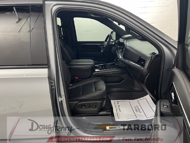 2025 Chevrolet Tahoe RST