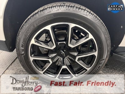 2023 Chevrolet Suburban RST