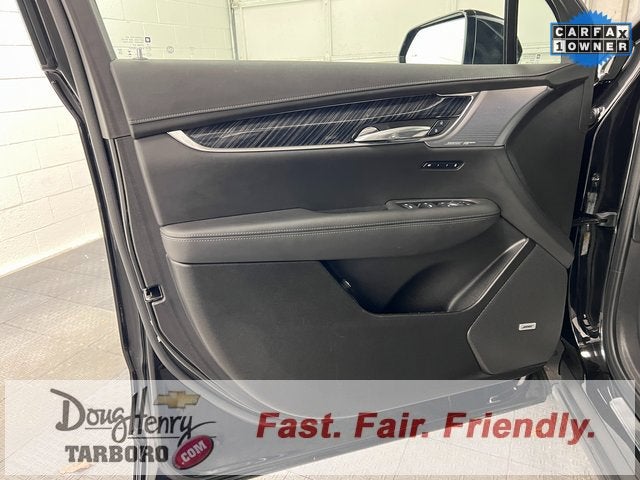 2025 Cadillac XT6 Premium Luxury