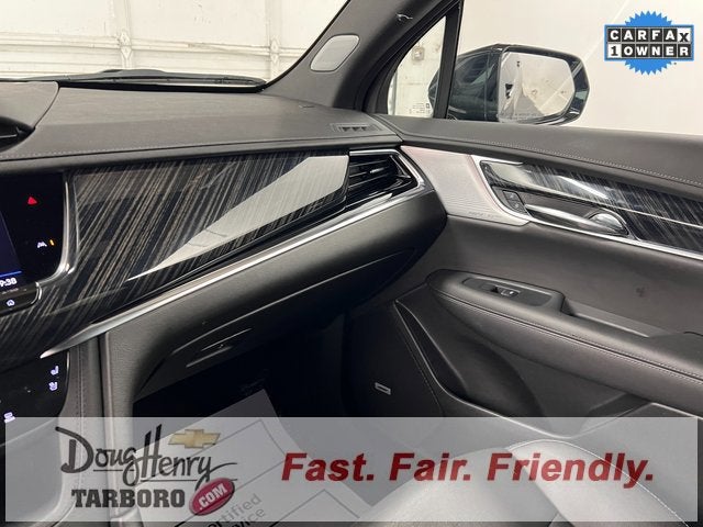 2025 Cadillac XT6 Premium Luxury