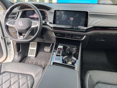 2025 Volkswagen Atlas Cross Sport 2.0T SEL Premium R-Line