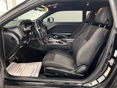 2016 Dodge Challenger SXT