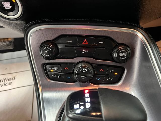 2016 Dodge Challenger SXT