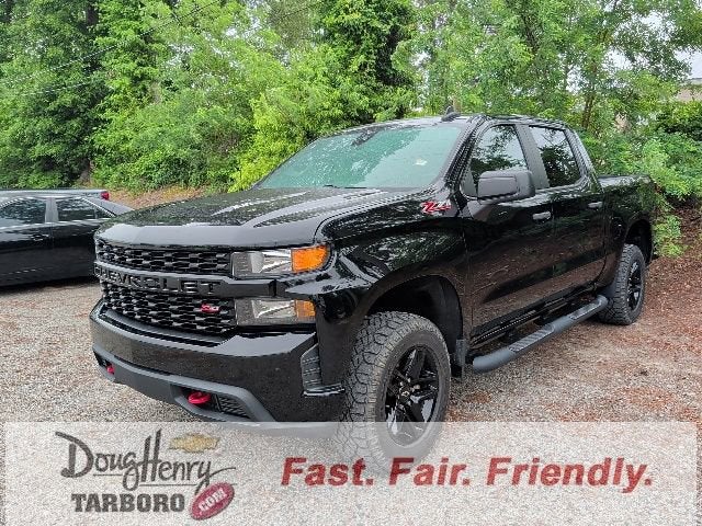 2022 Chevrolet Silverado 1500 Custom Trail Boss 4X4 Crew Cab Short Box's photo