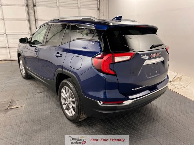 2022 GMC Terrain SLT