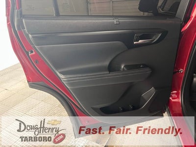 2022 Toyota Highlander XLE