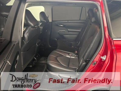 2022 Toyota Highlander XLE