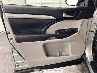 2019 Toyota Highlander SE