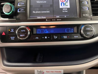 2019 Toyota Highlander SE