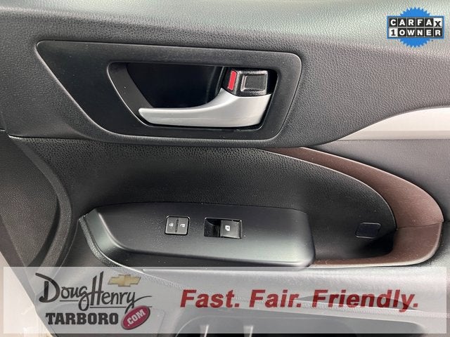 2018 Toyota Highlander SE