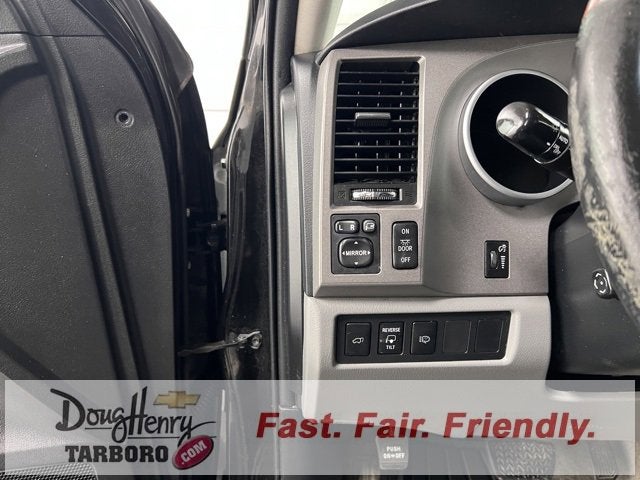 2011 Toyota Sequoia Platinum