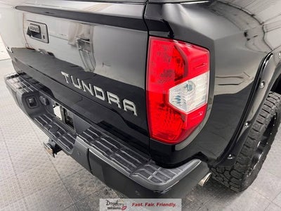 2017 Toyota Tundra 4WD Platinum