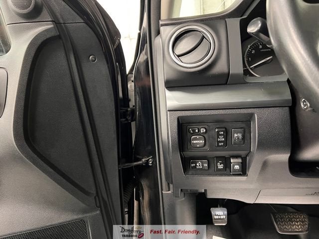 2017 Toyota Tundra 4WD Platinum