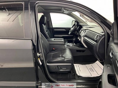 2017 Toyota Tundra 4WD Platinum