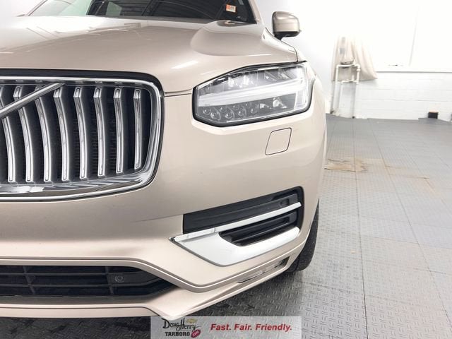 2024 Volvo XC90 Plus Bright Theme