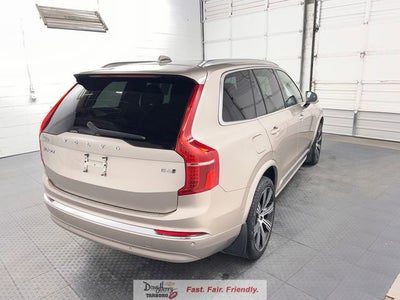 2024 Volvo XC90 Plus Bright Theme