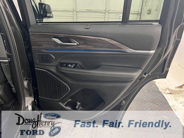 2024 Jeep Grand Cherokee Overland