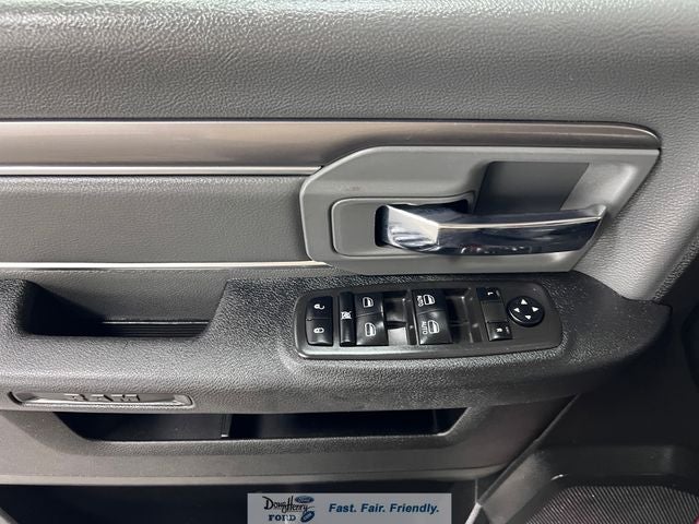 2021 RAM 1500 Classic SLT