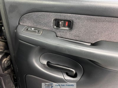 2002 Chevrolet Silverado 1500HD LS