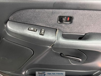 2002 Chevrolet Silverado 1500HD LS