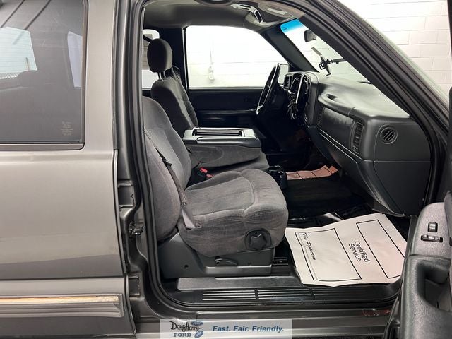 2002 Chevrolet Silverado 1500HD LS