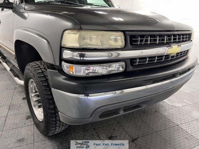 2002 Chevrolet Silverado 1500HD LS