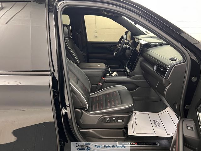 2025 GMC Yukon XL AT4 Ultimate