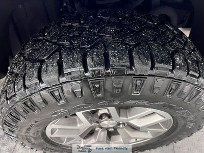 2022 GMC Canyon AT4 w/Cloth