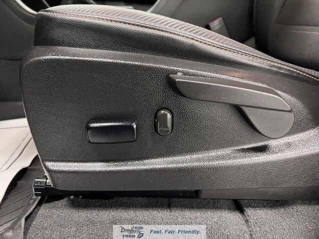 2022 GMC Canyon AT4 w/Cloth