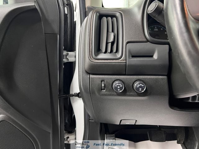 2022 GMC Canyon AT4 w/Cloth