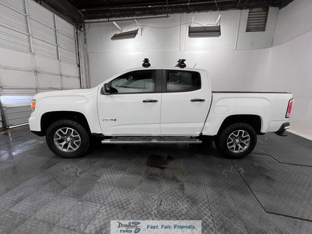 2022 GMC Canyon AT4 w/Cloth
