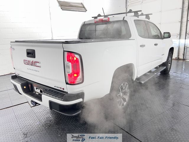 2022 GMC Canyon AT4 w/Cloth