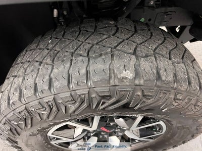 2023 GMC Canyon AT4X