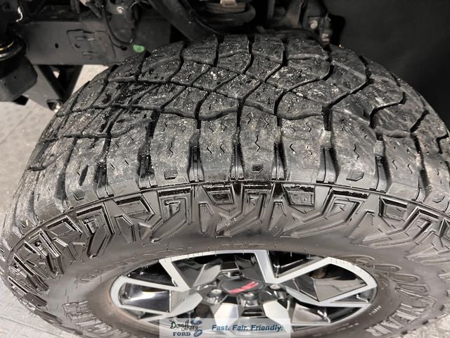 2023 GMC Canyon AT4X