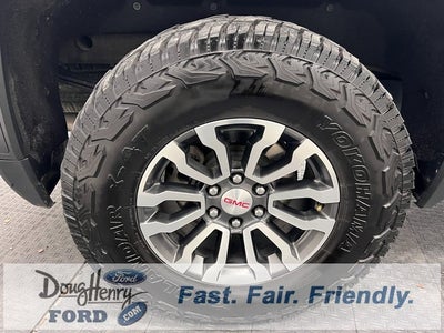 2023 GMC Sierra 1500 AT4